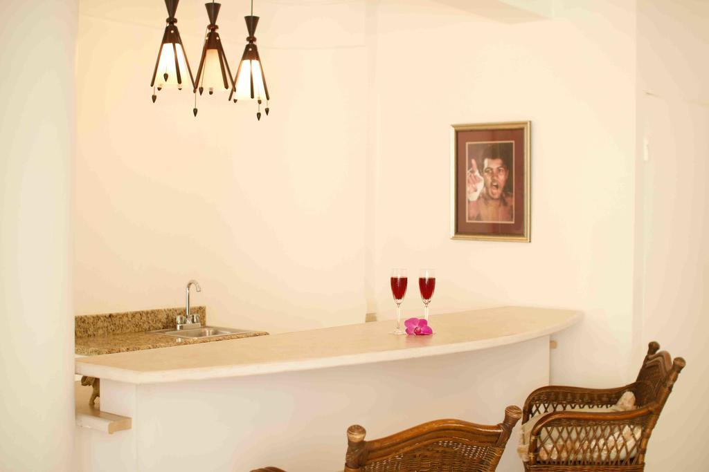 Cattleya Luxury Suites Kingston Room photo